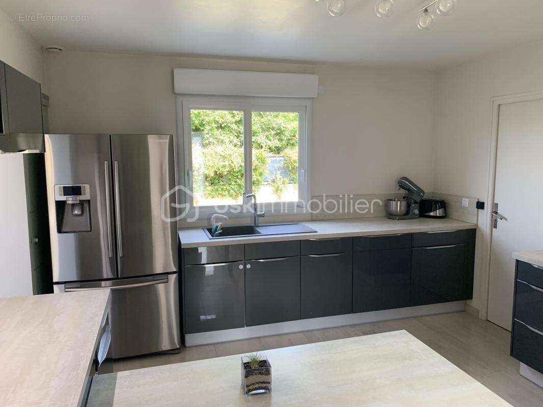 Maison à QUINCY-VOISINS