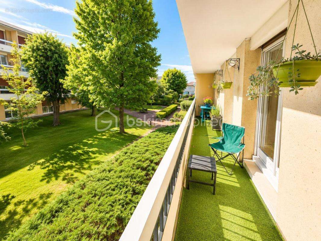 Appartement à LIVRY-GARGAN