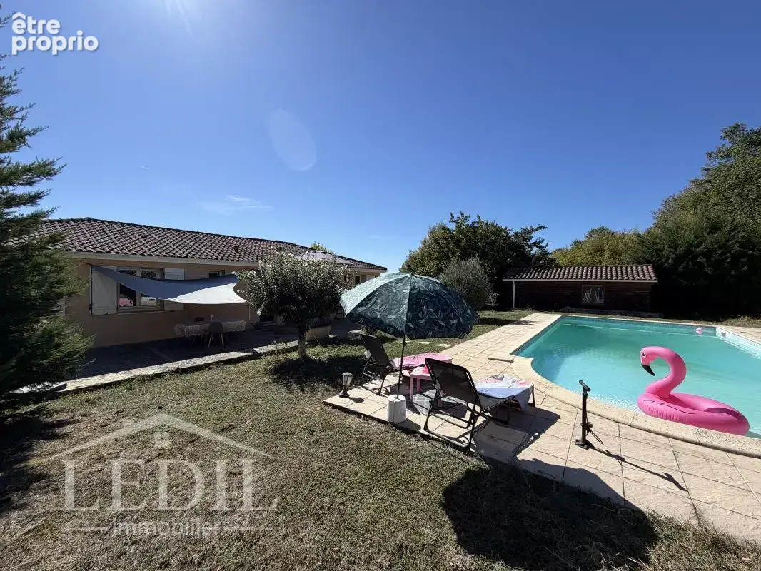 Belle maison de campagne avec piscine et parc - photo 2