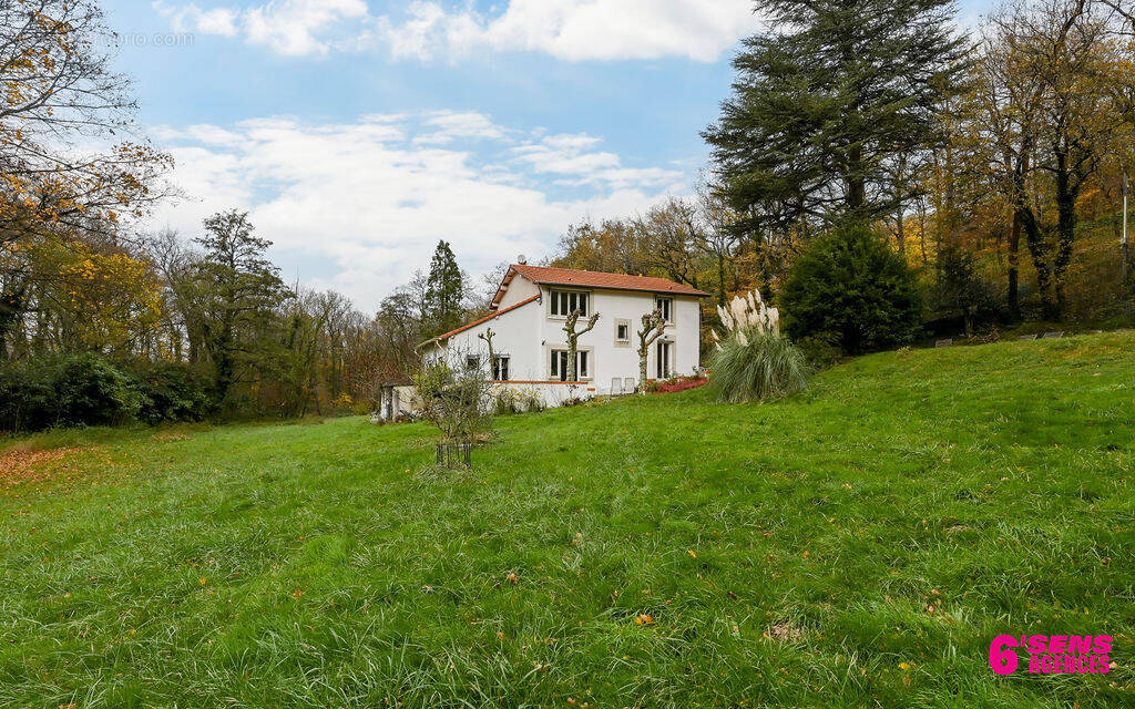 Maison à FRANCHEVILLE