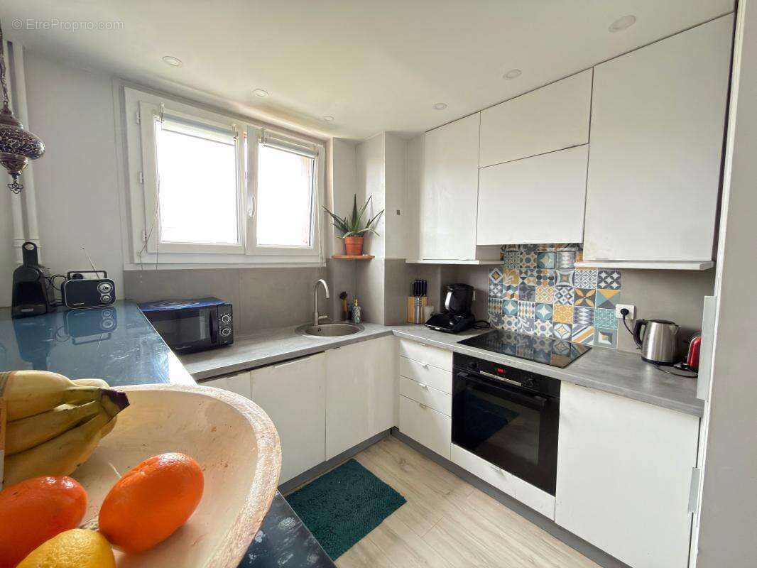 Appartement à SAINT-MAUR-DES-FOSSES