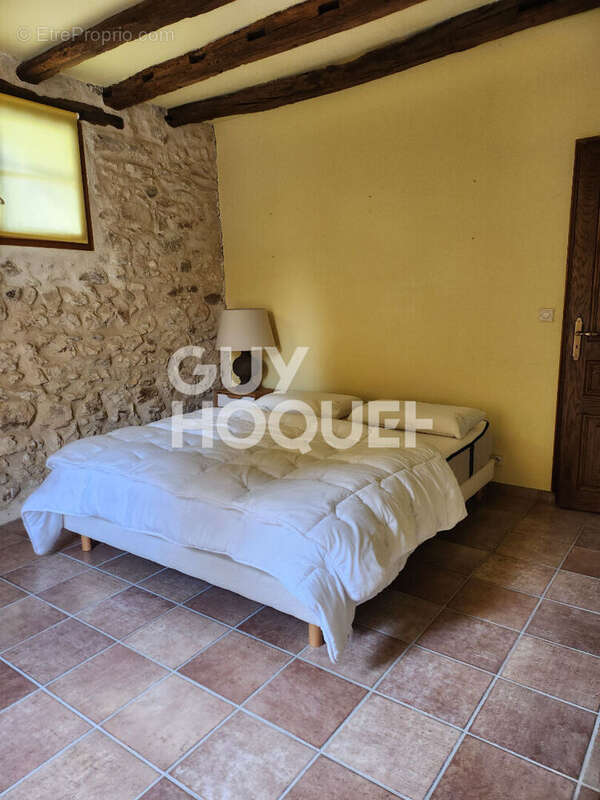 Maison à CHALAUTRE-LA-GRANDE