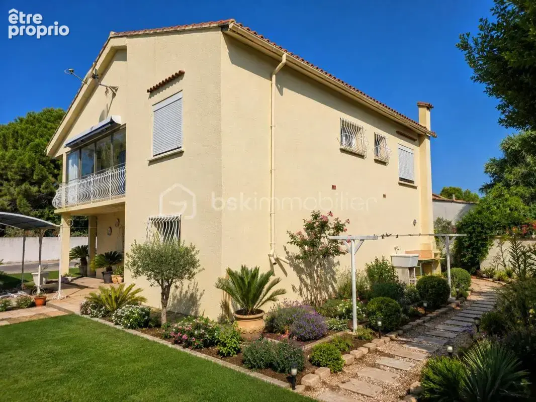 Maison 4 pièces – 3 chambres – 95 m² + 95 m² de garage – terrain 653 m² – potentiel rare ! - photo 4