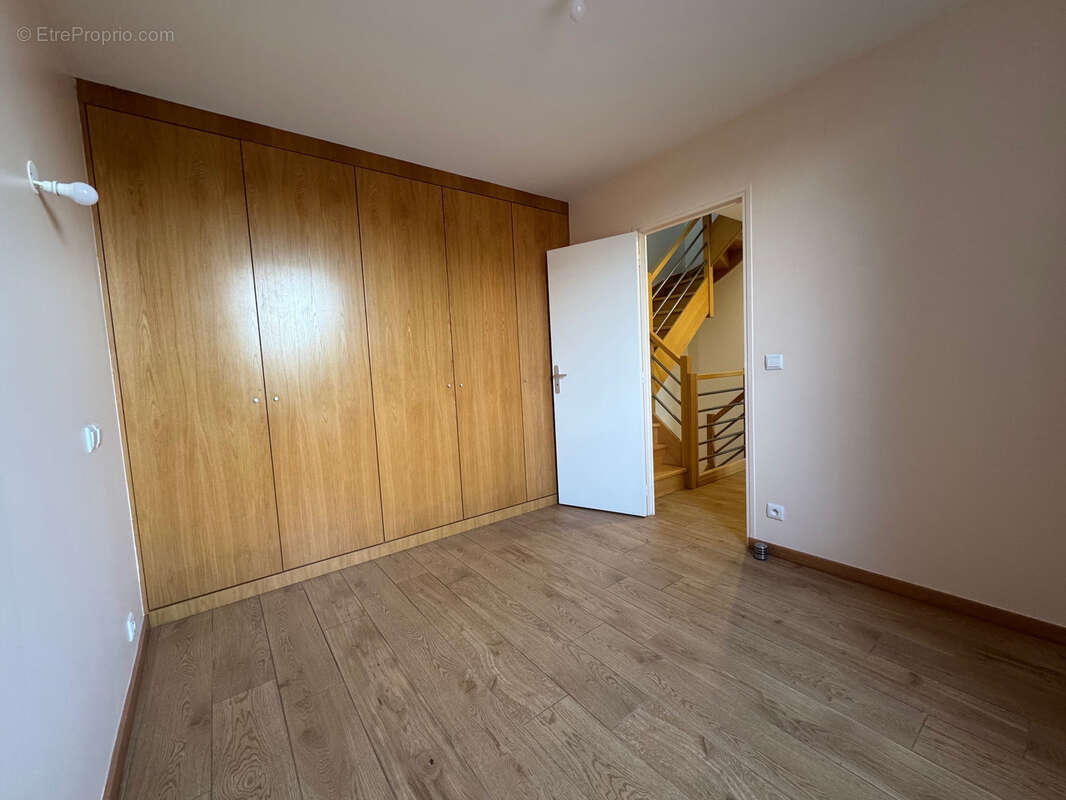 Maison à SAINT-MAUR-DES-FOSSES