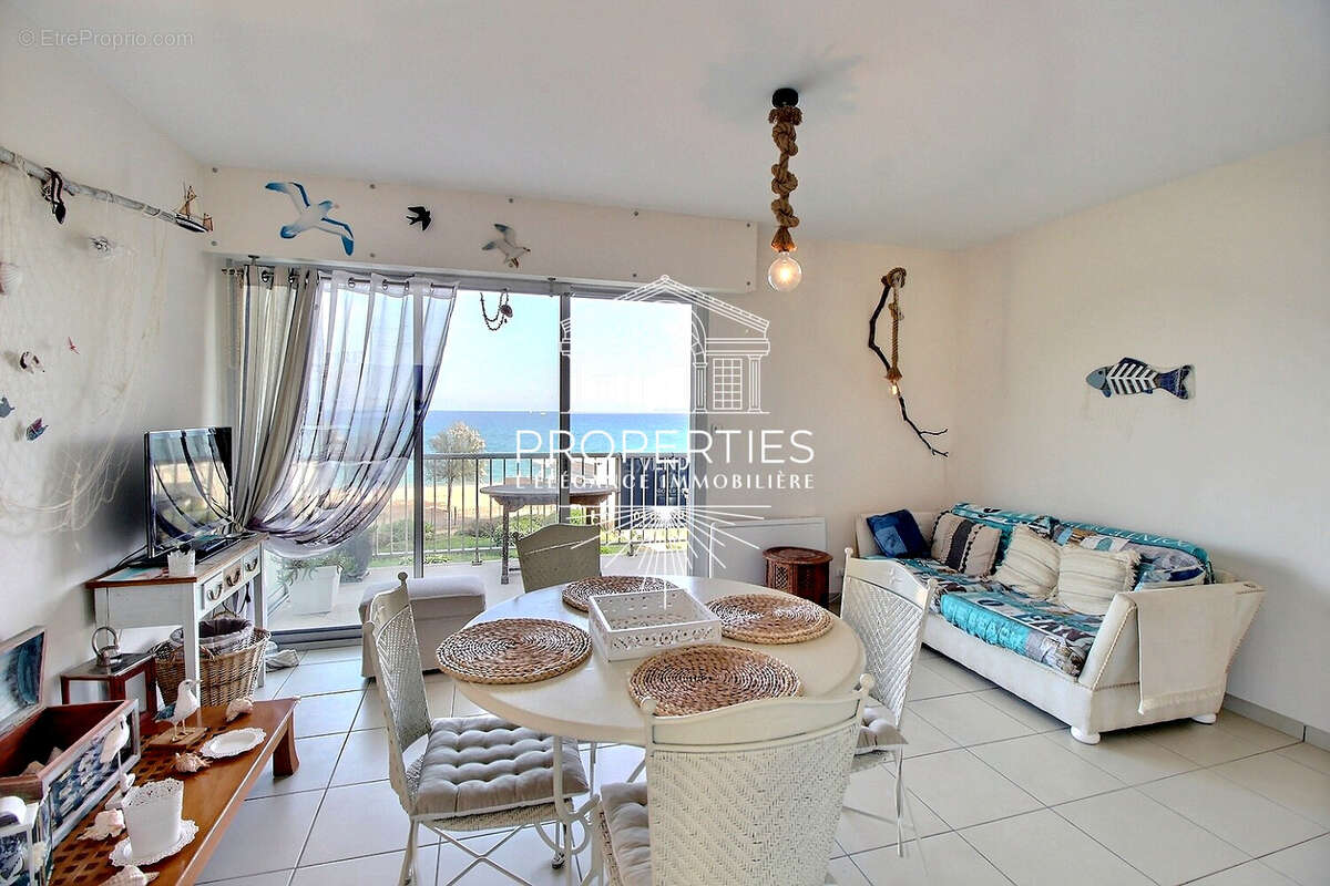Appartement à LE LAVANDOU
