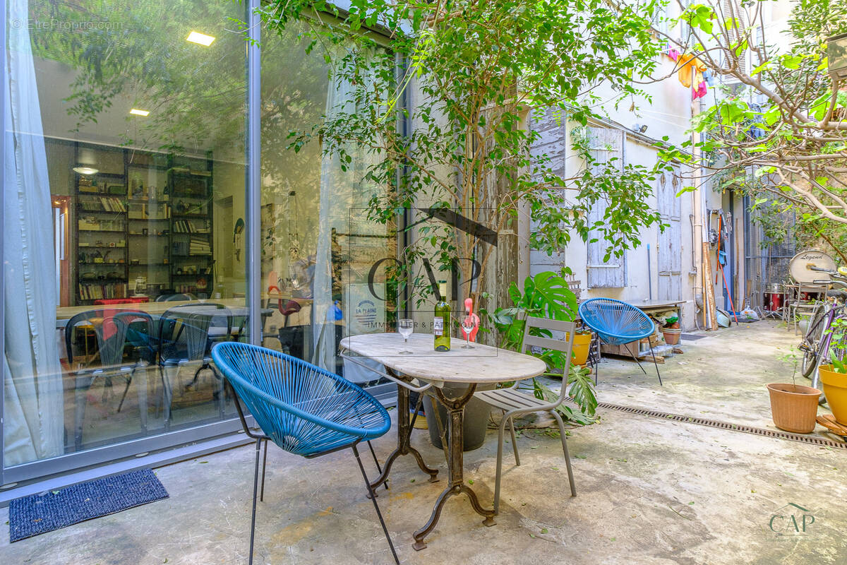 Appartement à MARSEILLE-7E