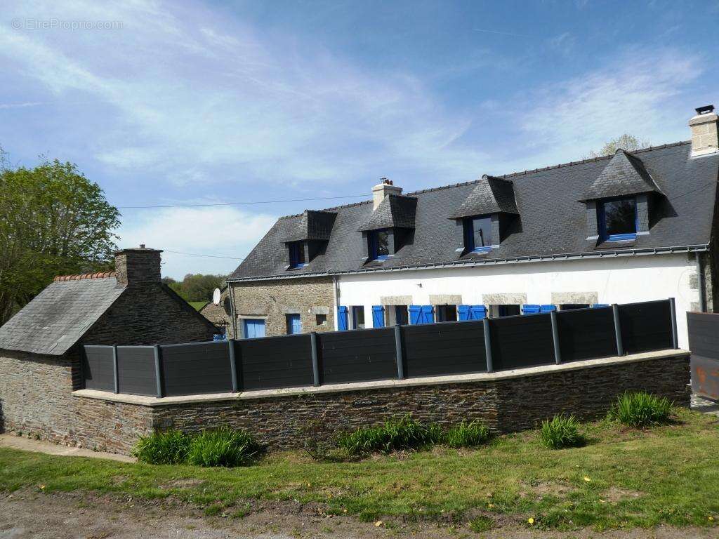 Maison à SAINTE-BRIGITTE