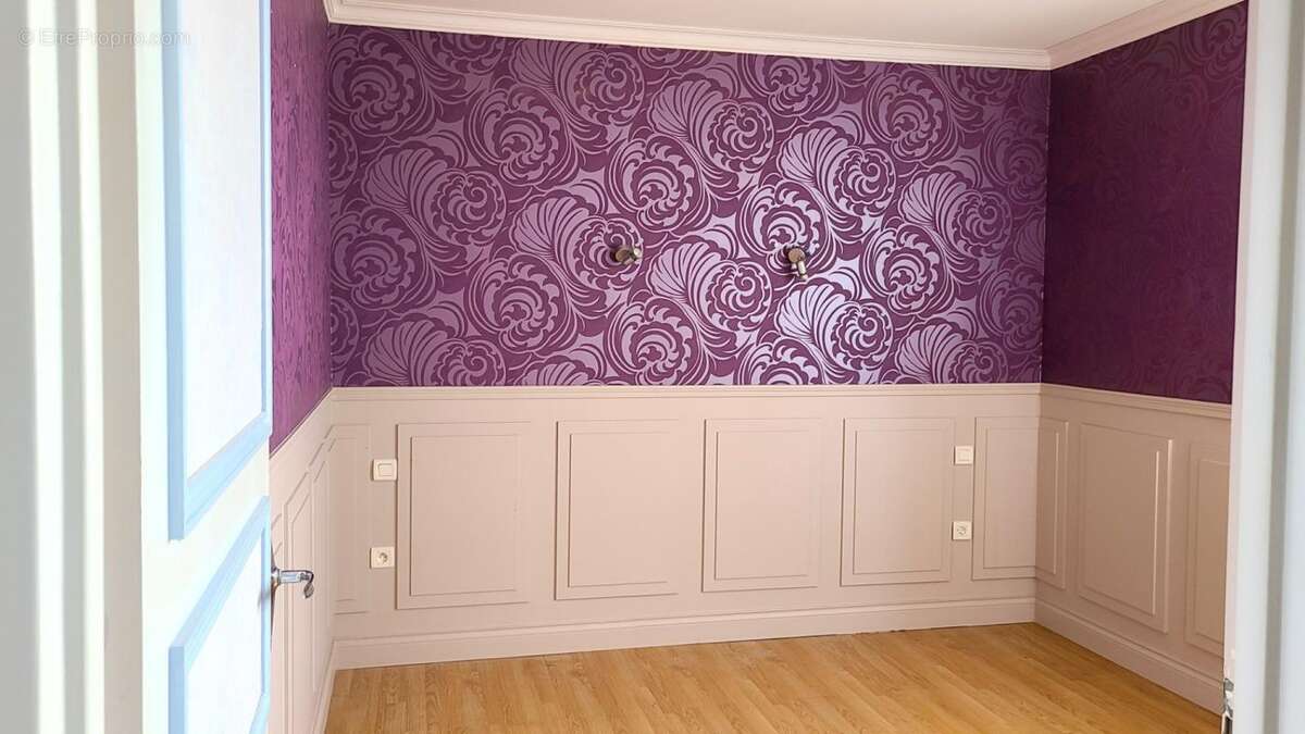 Chartres - grand t3 - 82 m² avec double sejour - garage - photo 8