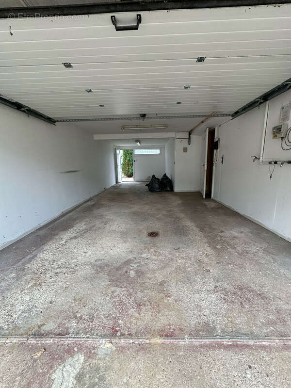 Maison F6 de 158m2 sur un terrain de 6 ares - photo 11