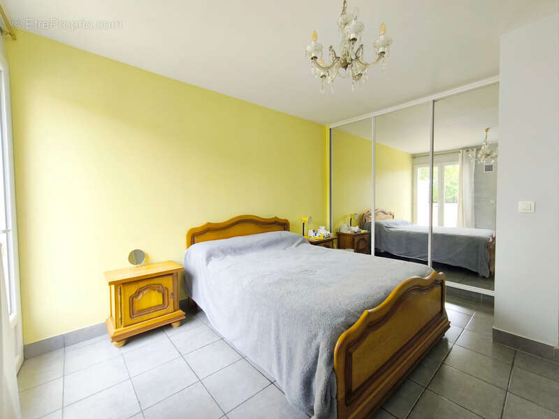 Maison à NANTERRE