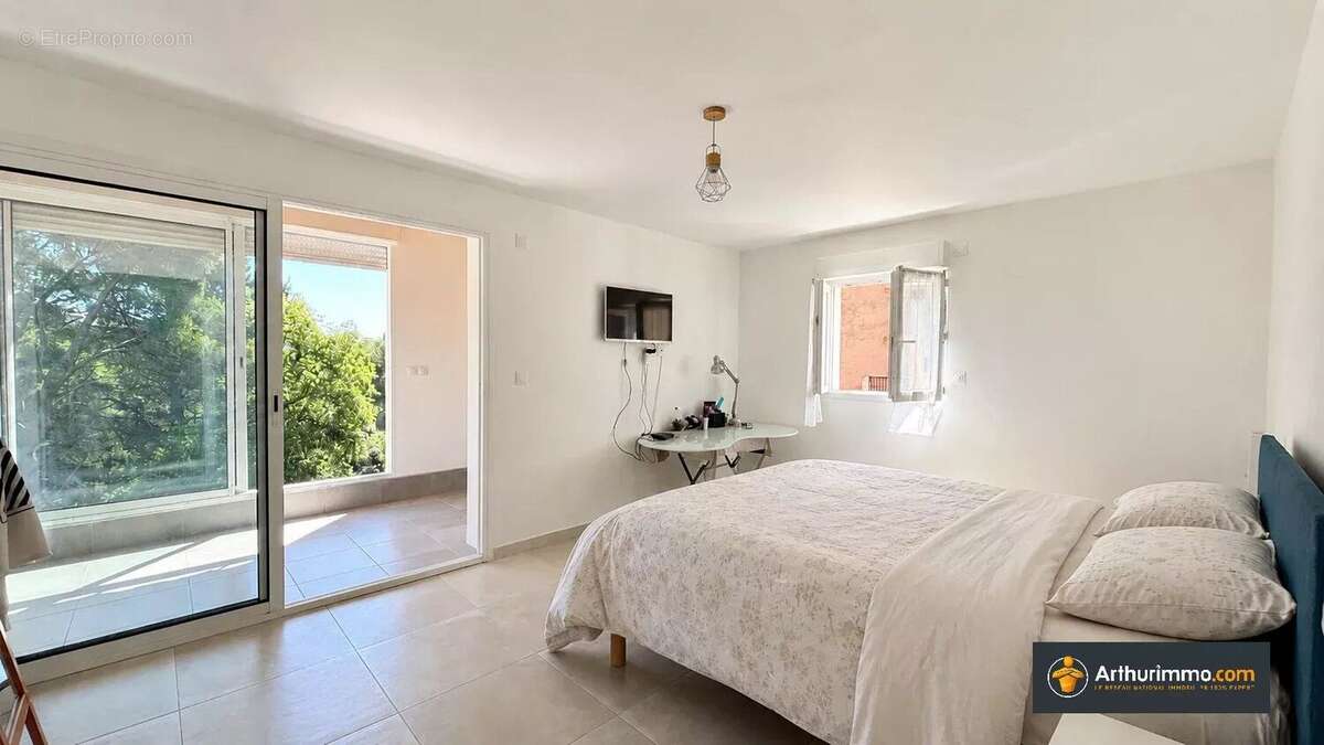 Maison à CAGNES-SUR-MER