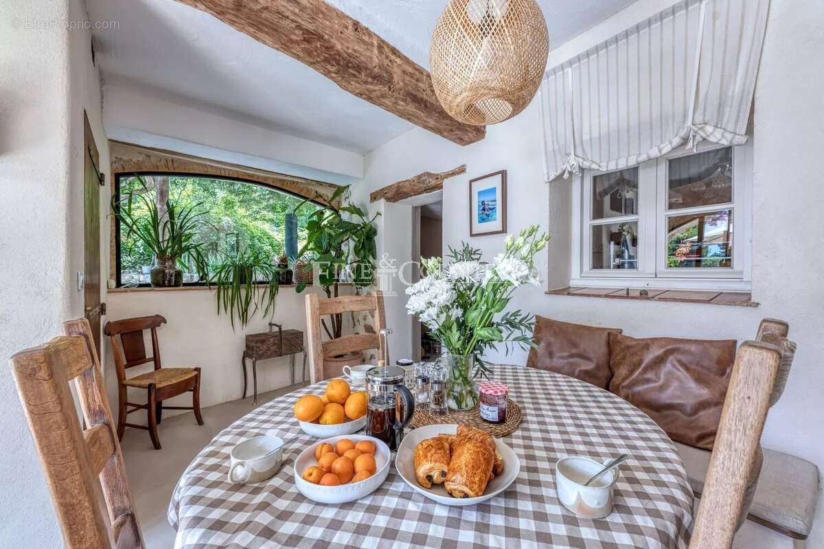 Maison à CABRIS