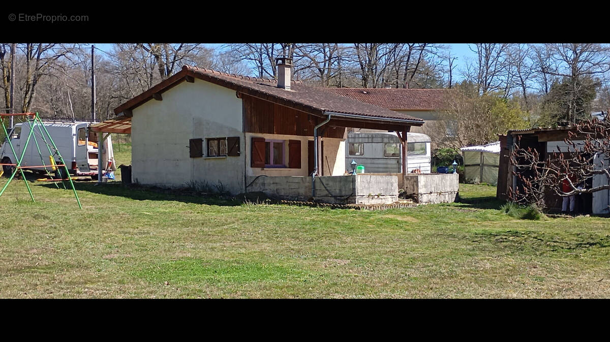 Maison à COGNAC-LA-FORET