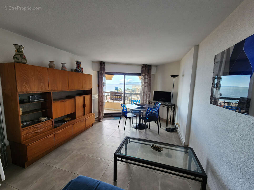 Appartement à FREJUS