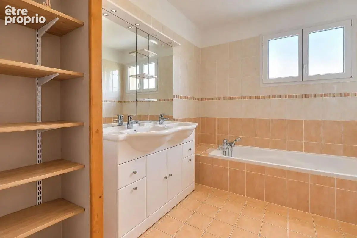 Nuits-saint-georges – maison individuelle 109 m² – 3 chambres – terrain clos - 2 garages - photo 12