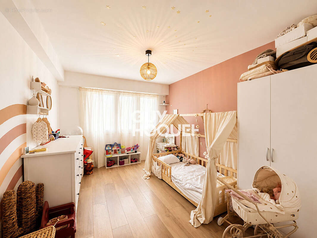 Mandelieu-la-Napoule - Appartement 3 pièces avec vue mer - photo 5