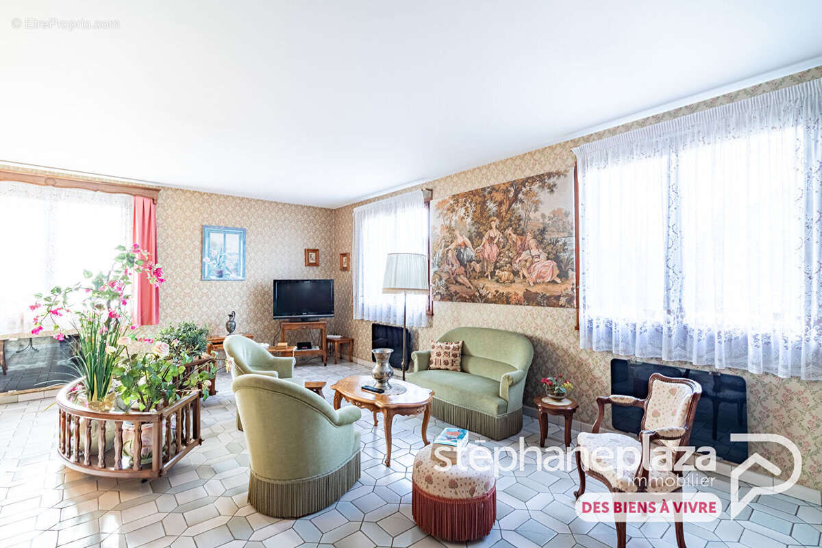 Maison à BOURG-EN-BRESSE