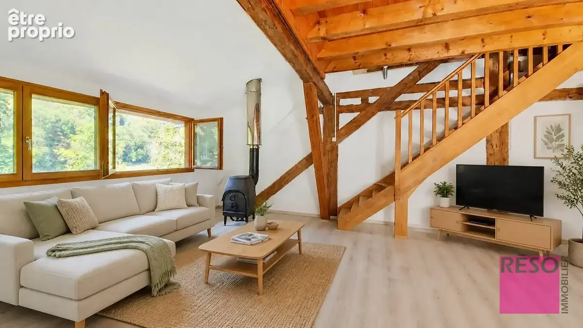 Appartement 5 pièces 175 m² à vendre à Mieussy (74440) - photo 2
