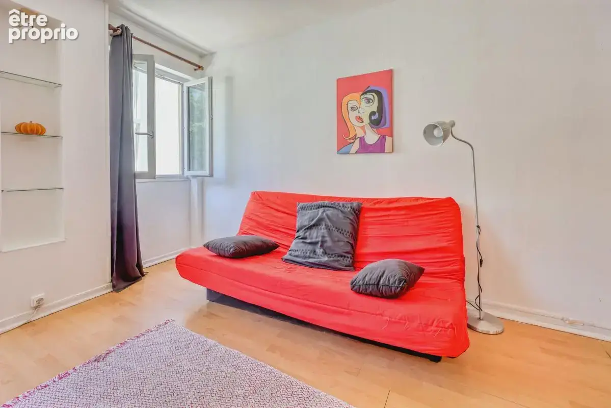 Studio réinventé à 3 min du port: hyper‑centre Cassis, prêt à louer – 180 000 € FAI - photo 2