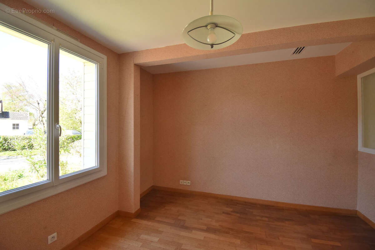 Maison à SAINT-PHILBERT-DE-BOUAINE