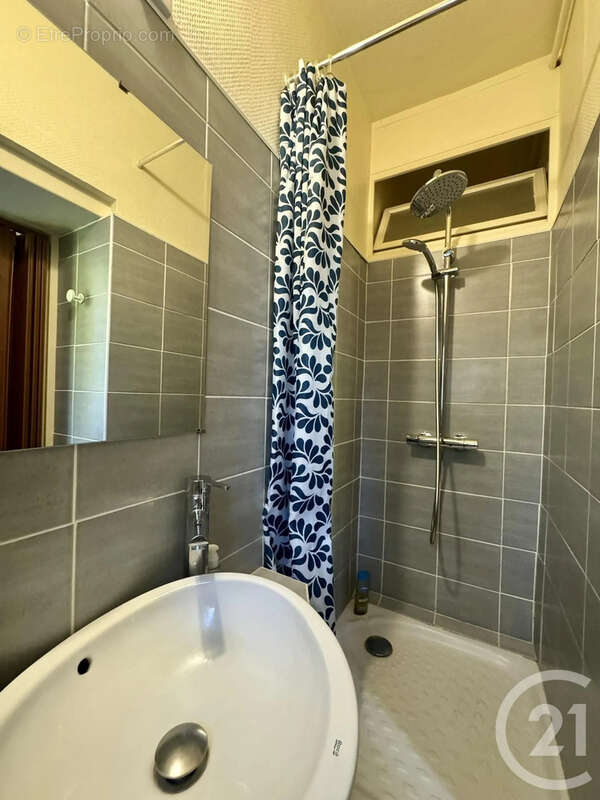 Appartement 56 m² à Villeurbanne  - photo 12