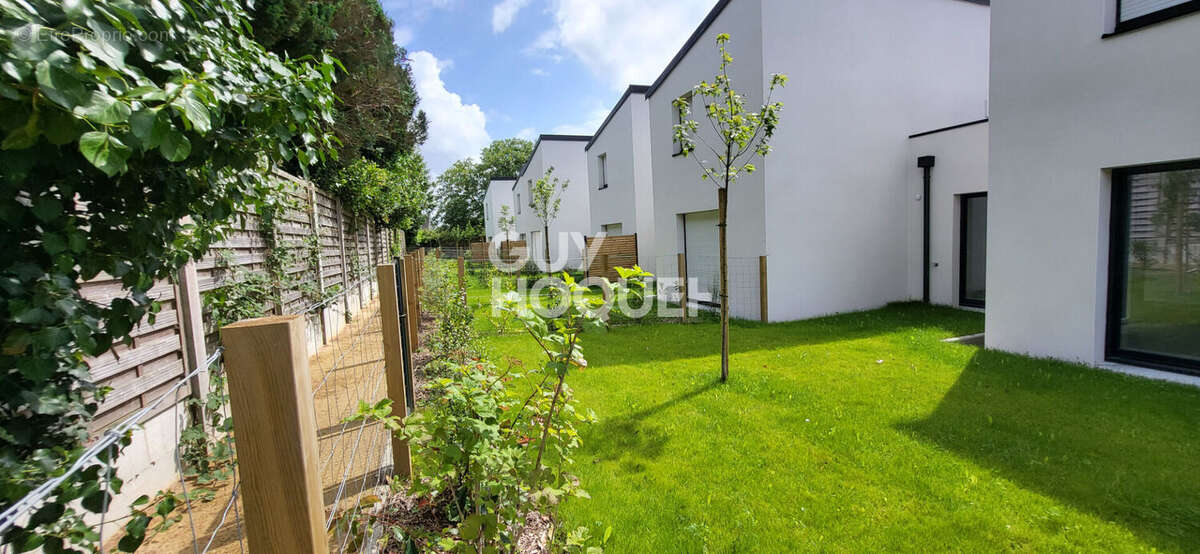 Maison à GRAND-CHAMP