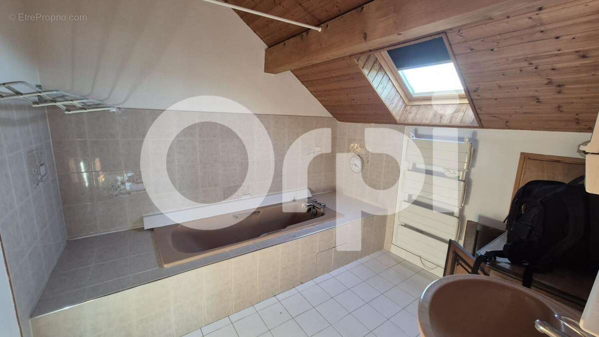 Charmante villa 6 pièces à YVOIRE - photo 9