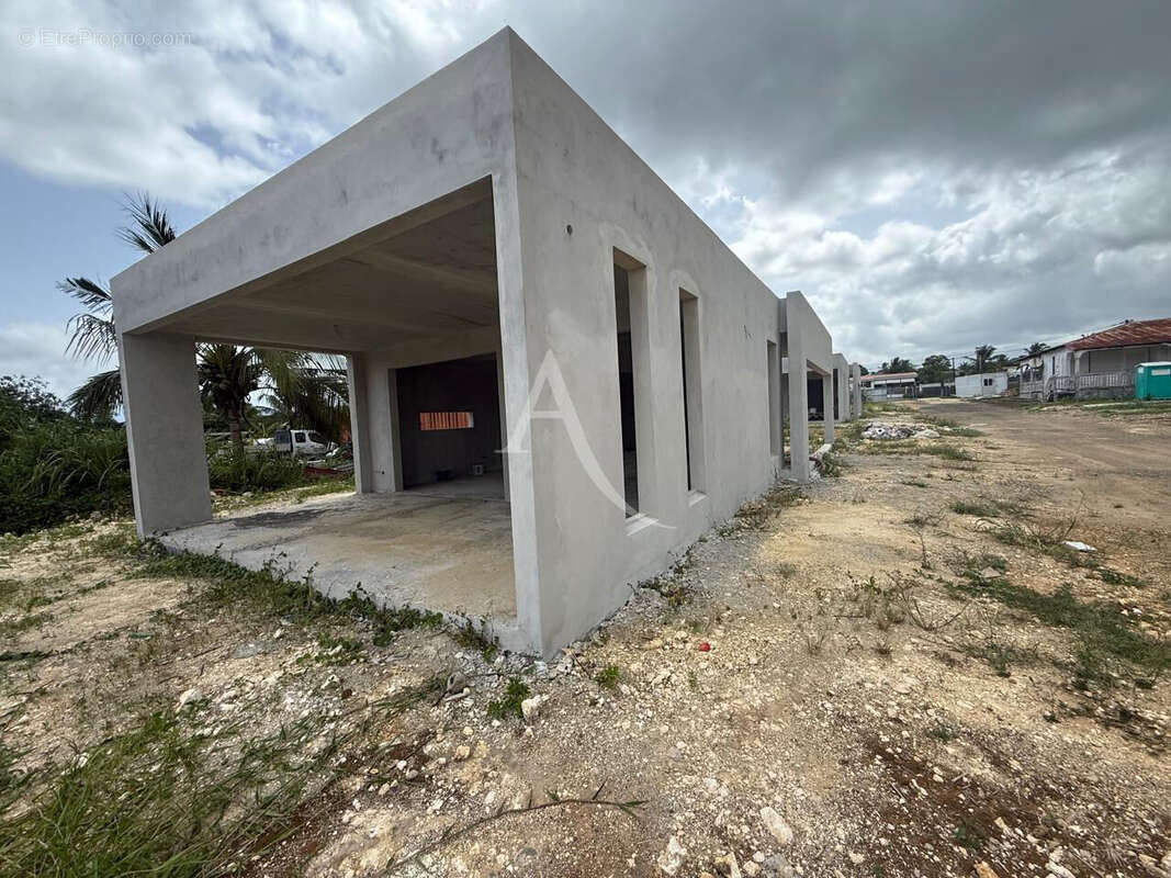 Maison neuve T4 à Baie-Mahault ? 91 m² habitables - photo 9