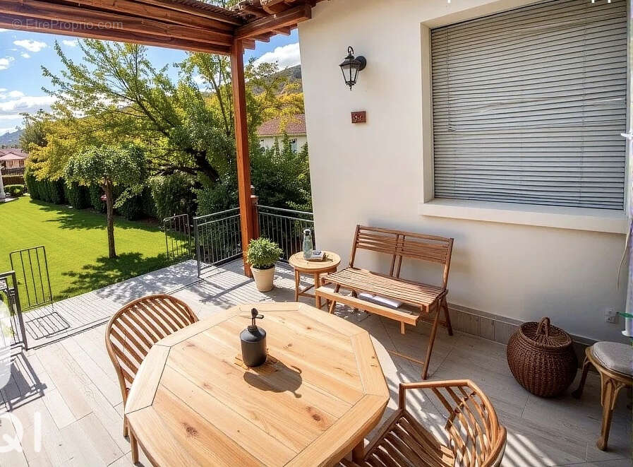 Maison à ROMANS-SUR-ISERE