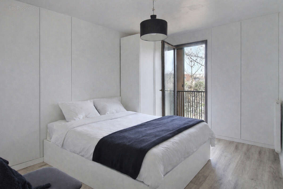 Appartement à COLOMBES
