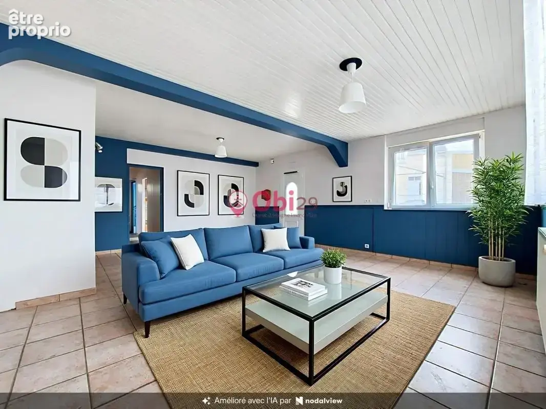 De beaux volumes et un fort potentiel au cœur de Saint-Goazec – 5 chambres - photo 2
