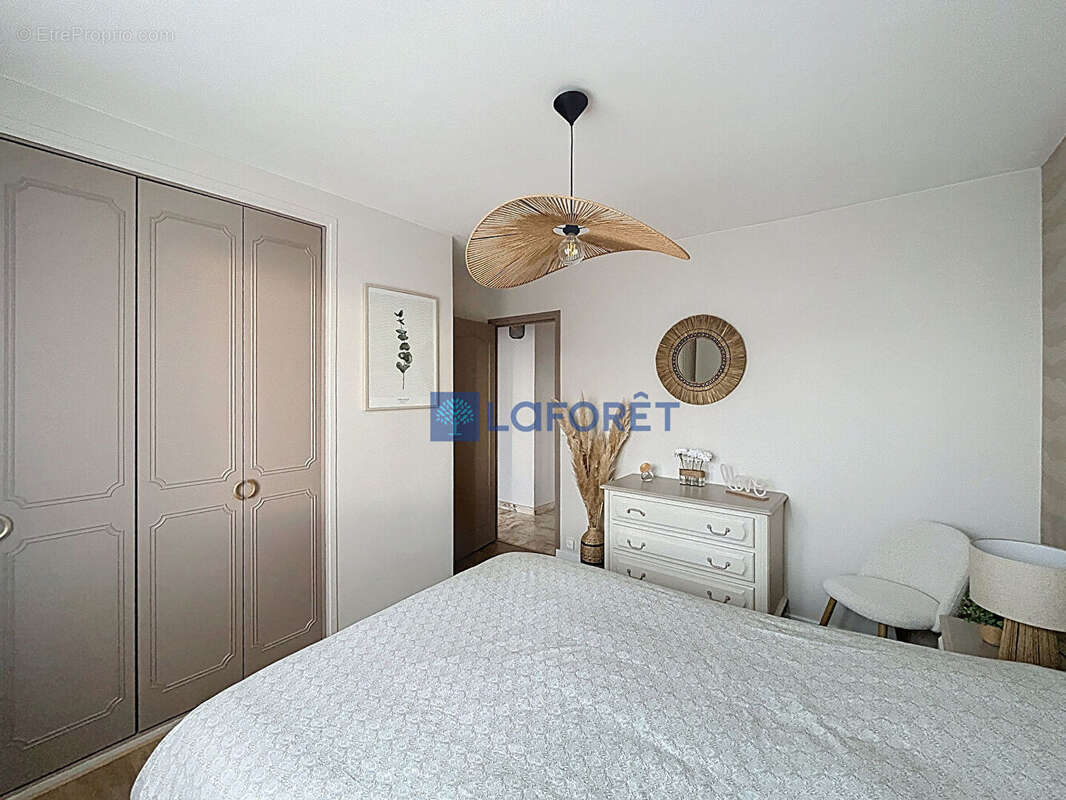 Maison à SAINTRY-SUR-SEINE