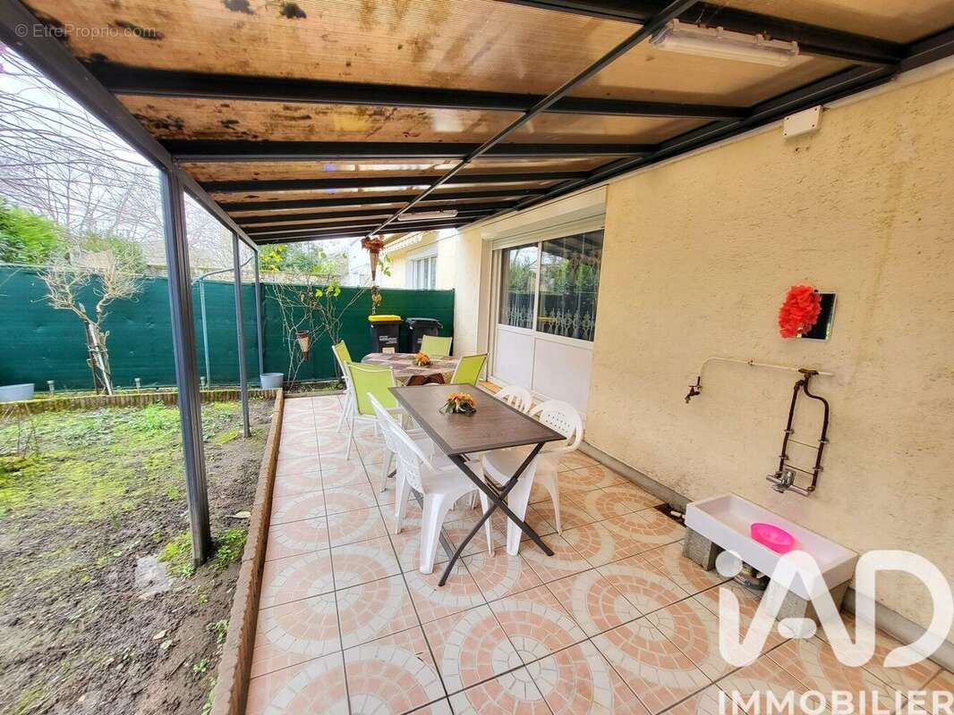 Photo 2 - Maison à CHATELLERAULT