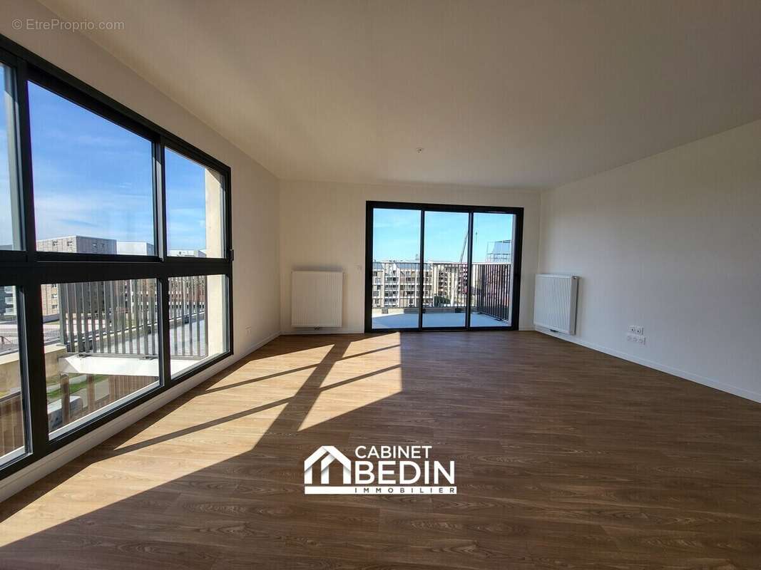 Appartement à BORDEAUX