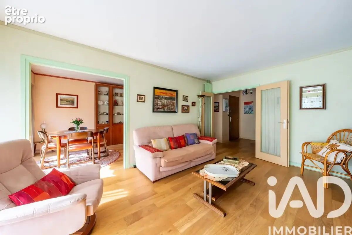 Photo 1 - Appartement à CHEVILLY-LARUE