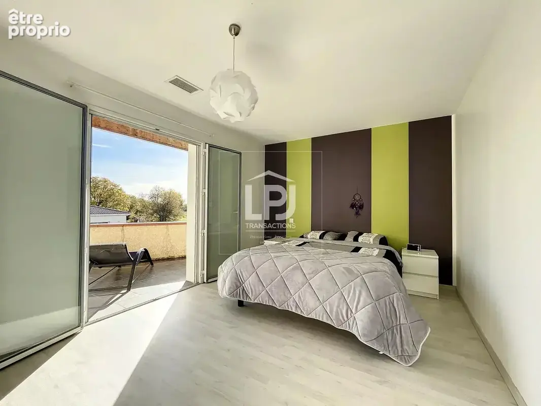 Maison 6 pièces de 171 m² sur une parcelle de 1 000 m² - vue Pyrénées - photo 5