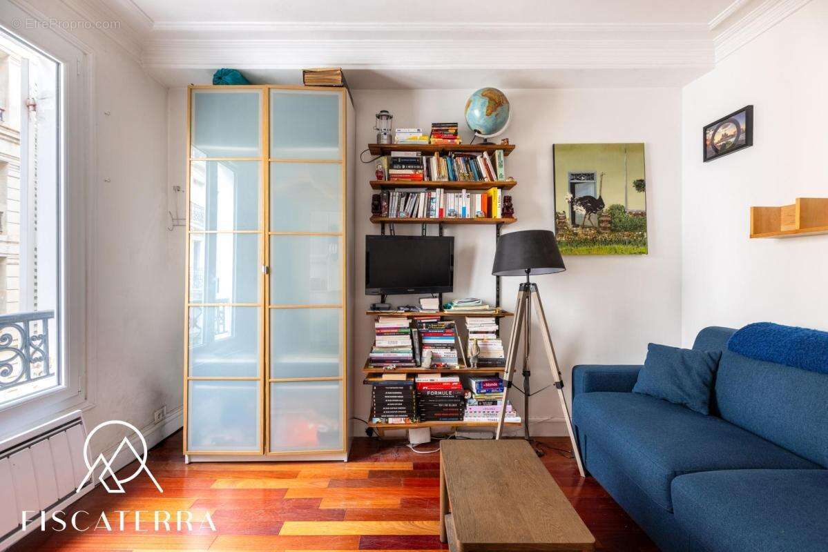 Appartement à PARIS-17E