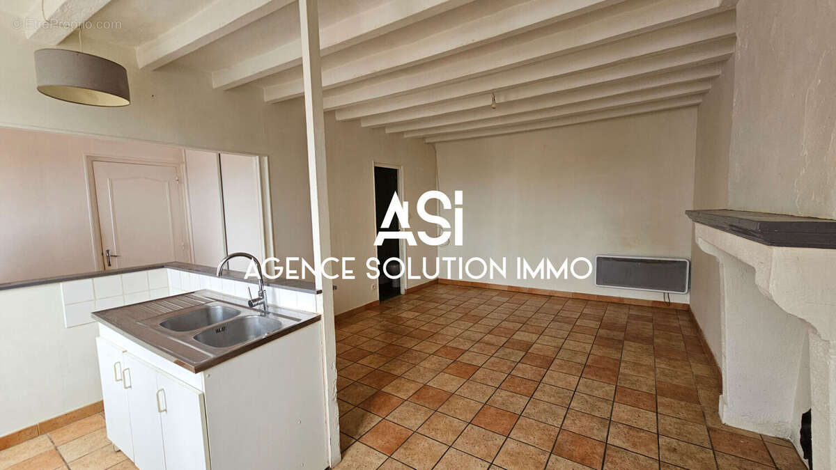 Maison à SAINT-DENIS-D'ORQUES
