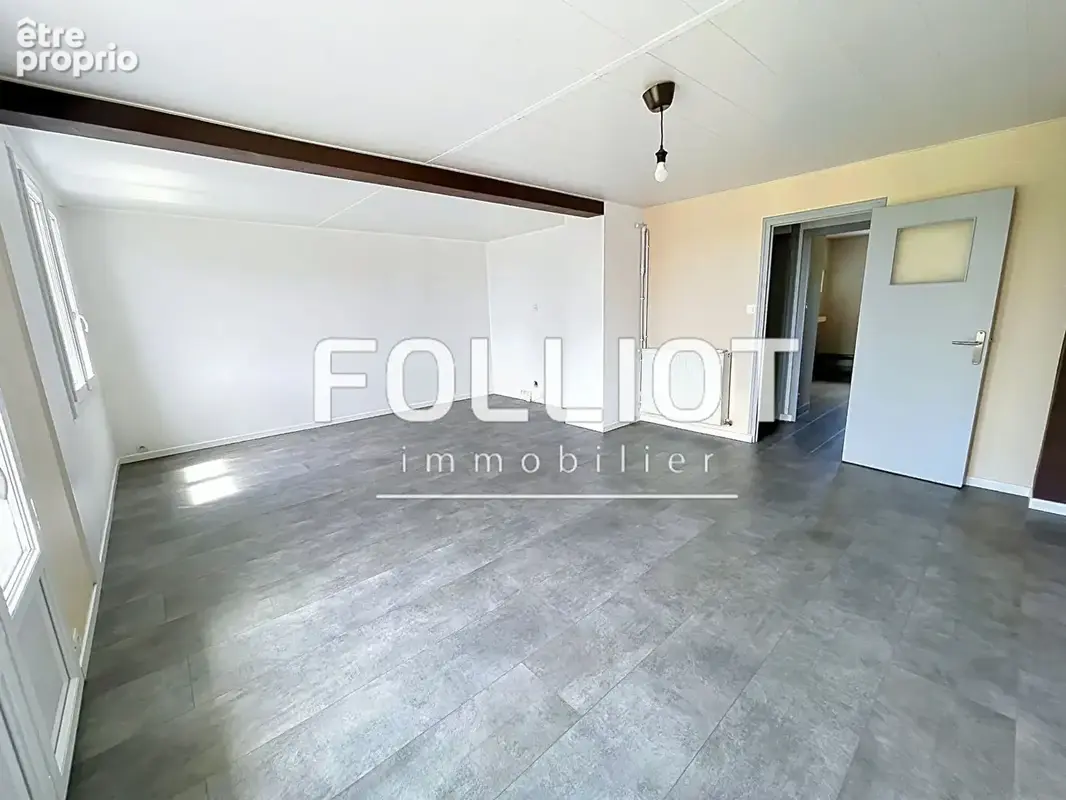 Appartement Fougeres 3 pièce(s) 72.45 m2 - photo 7
