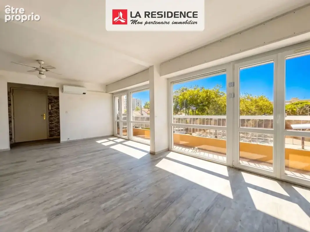 Photo Appartement à Frejus au prix de 235 000€