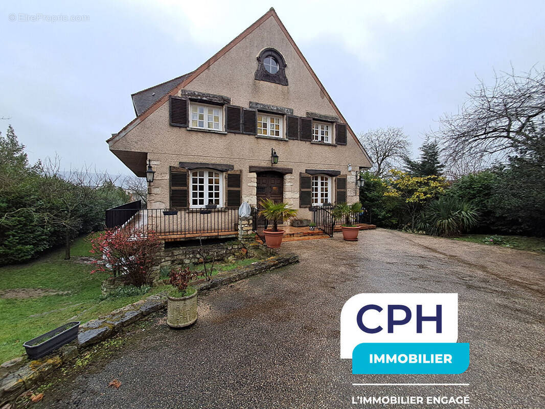 Maison à MANTES-LA-JOLIE