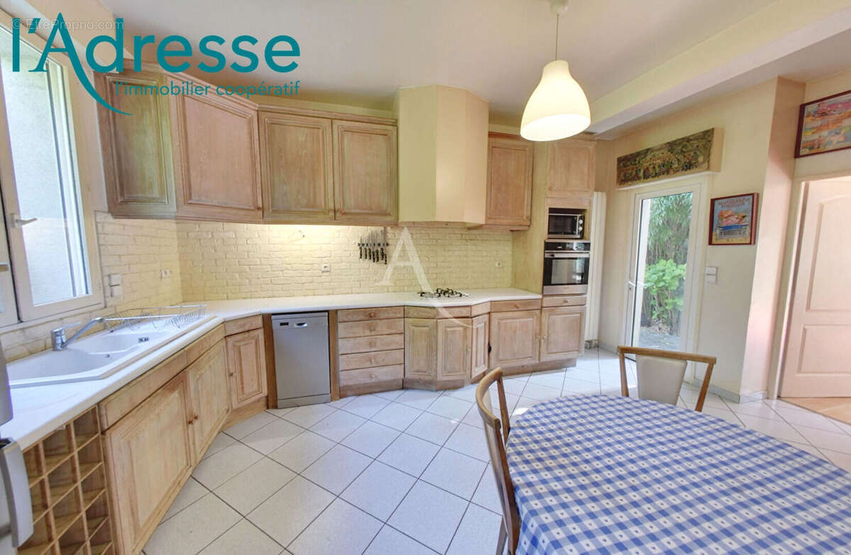 Maison à NOISY-LE-GRAND