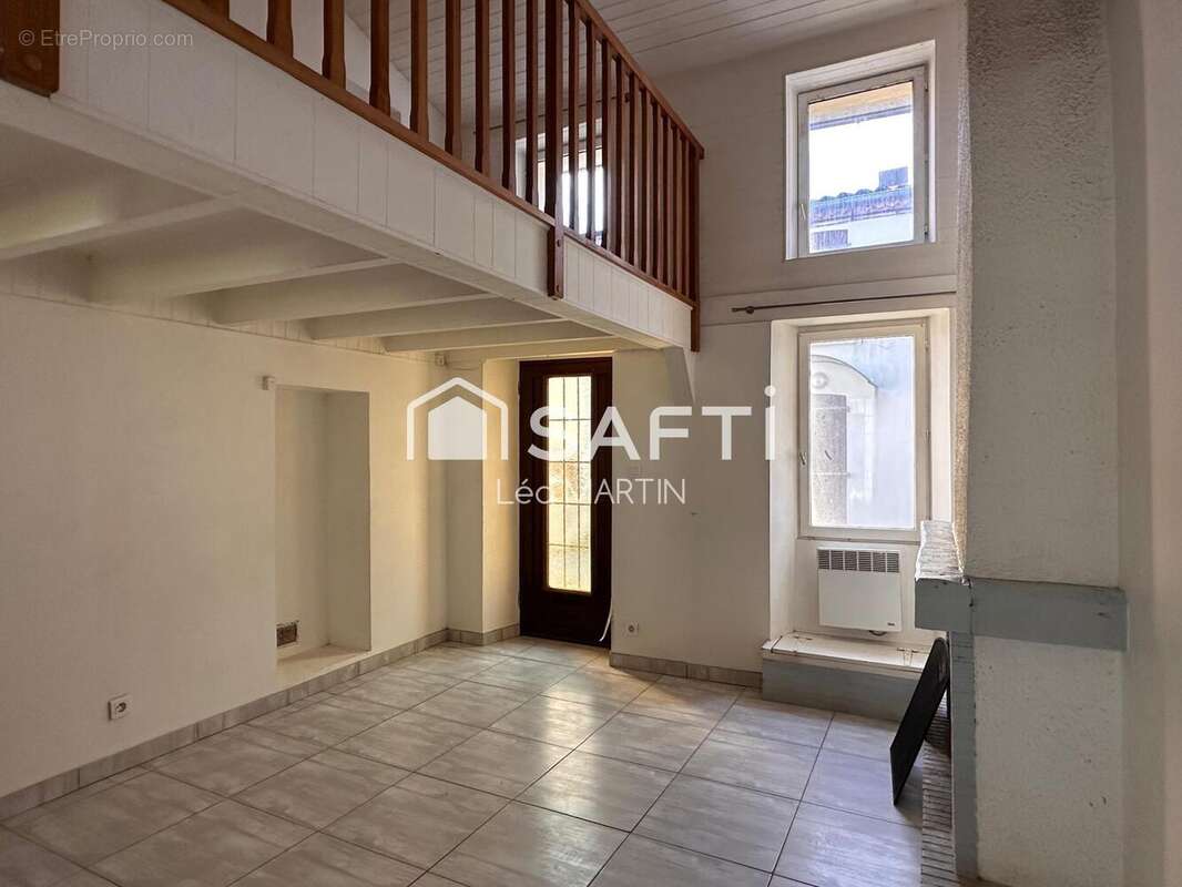 Photo 2 - Maison à LE MAY-SUR-EVRE