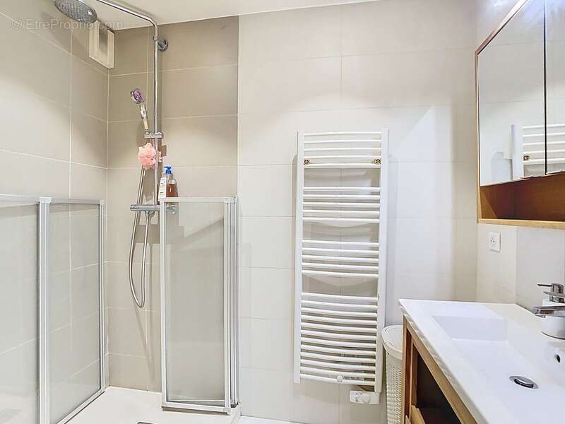 Appartement à SURESNES
