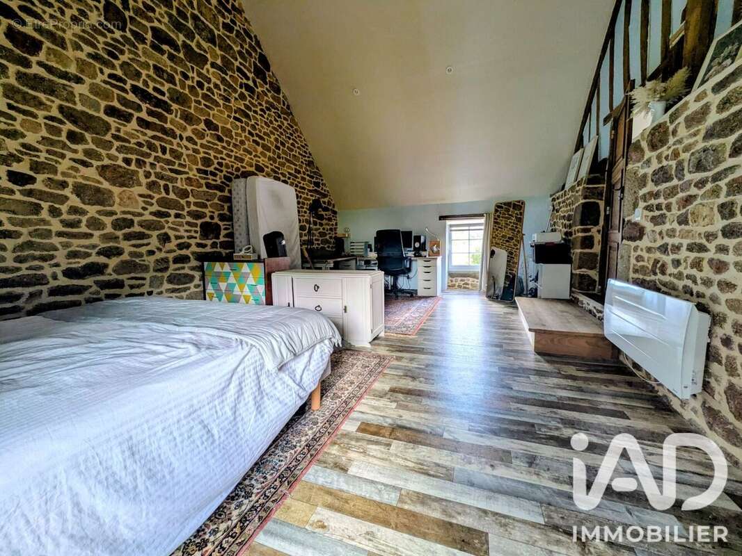Maison 117 m² à Villamee  - photo 6