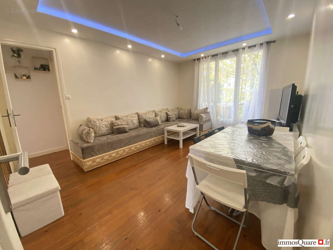 Appartement à LYON-8E