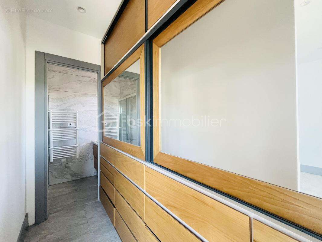 Maison à VILLE-SUR-JARNIOUX