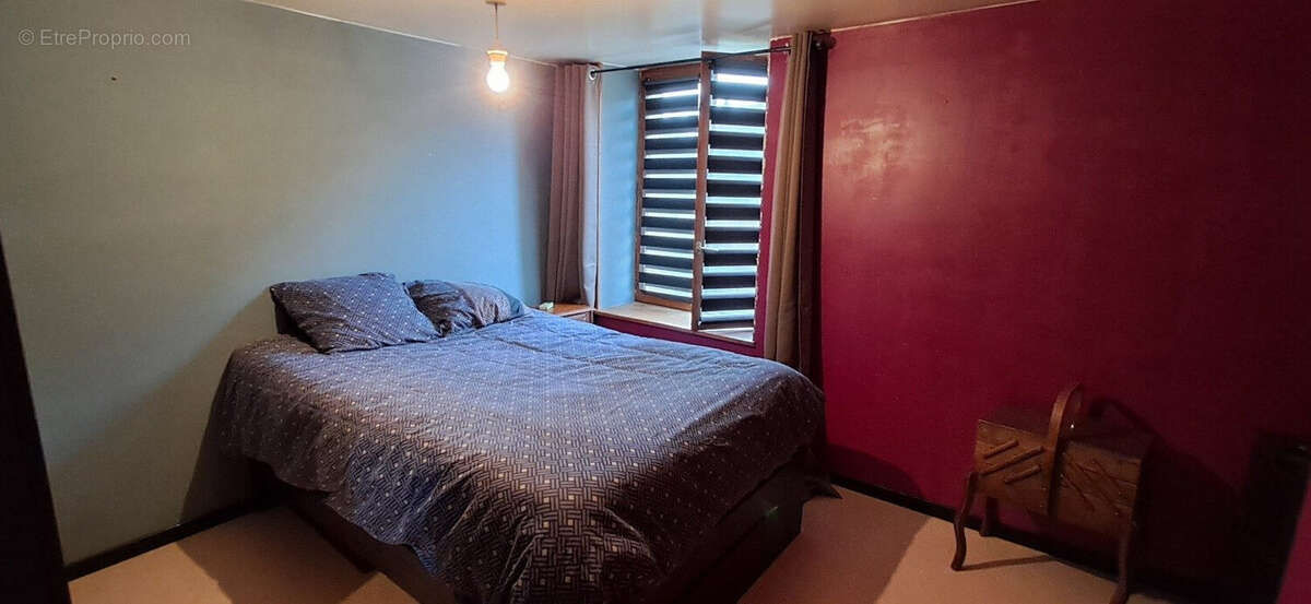 Maison à BAZEILLES