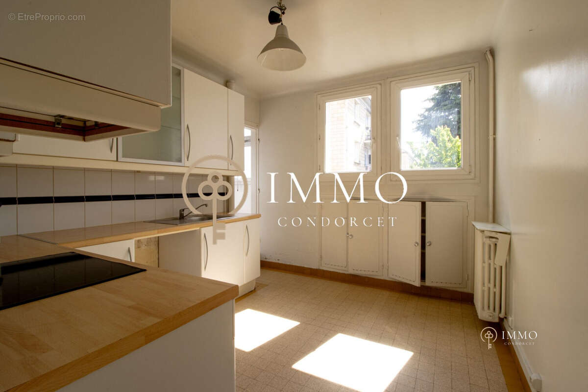 Appartement à BOURG-LA-REINE