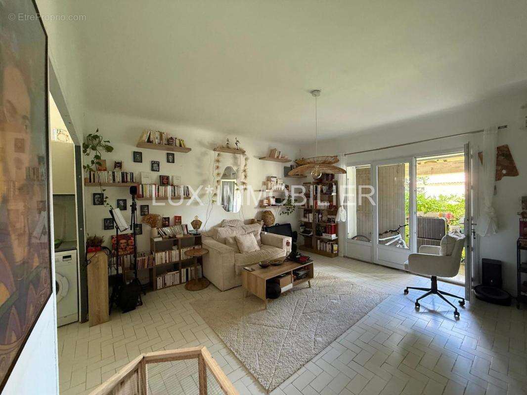 Maussane-les-alpilles - maison de rapport · 2 lots loués - photo 20